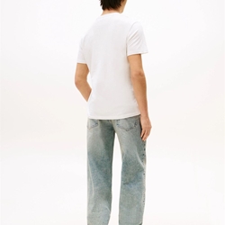 Camiseta Tommy Jeans Tjm Slim Pop Color Flag Tee Ext DM0DM21577 YBL - Imagen 2