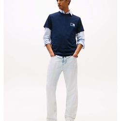 Camiseta Tommy Jeans Tjm Slim Pop Dark Night Navy DM0DM21577 C1G - Imagen 2