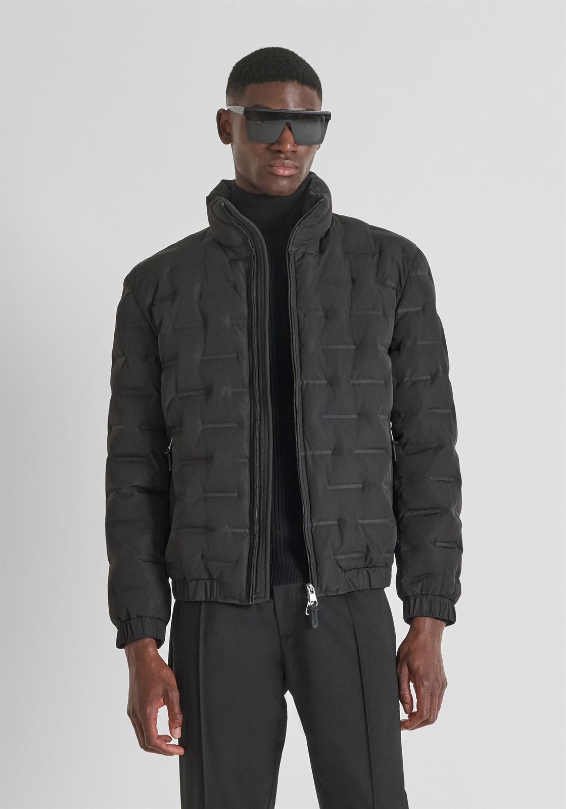 Cazadora Antony Morato Regular Fit in 3D Black MMCO00953 FA600299 9000 - Imagen 2