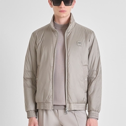 Cazadora Antony Morato Regular Fit in Nylon Arcilla MMCO00946 FA600275 2043 - Imagen 1