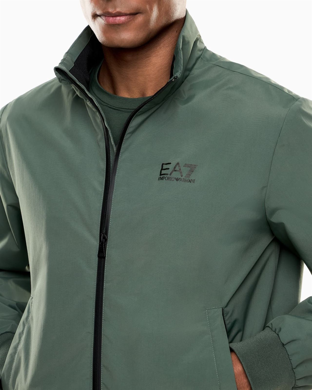 Cazadora EA7 Emporio Armani 7M000424 AF13569 U7260 CILANTRO - Imagen 2
