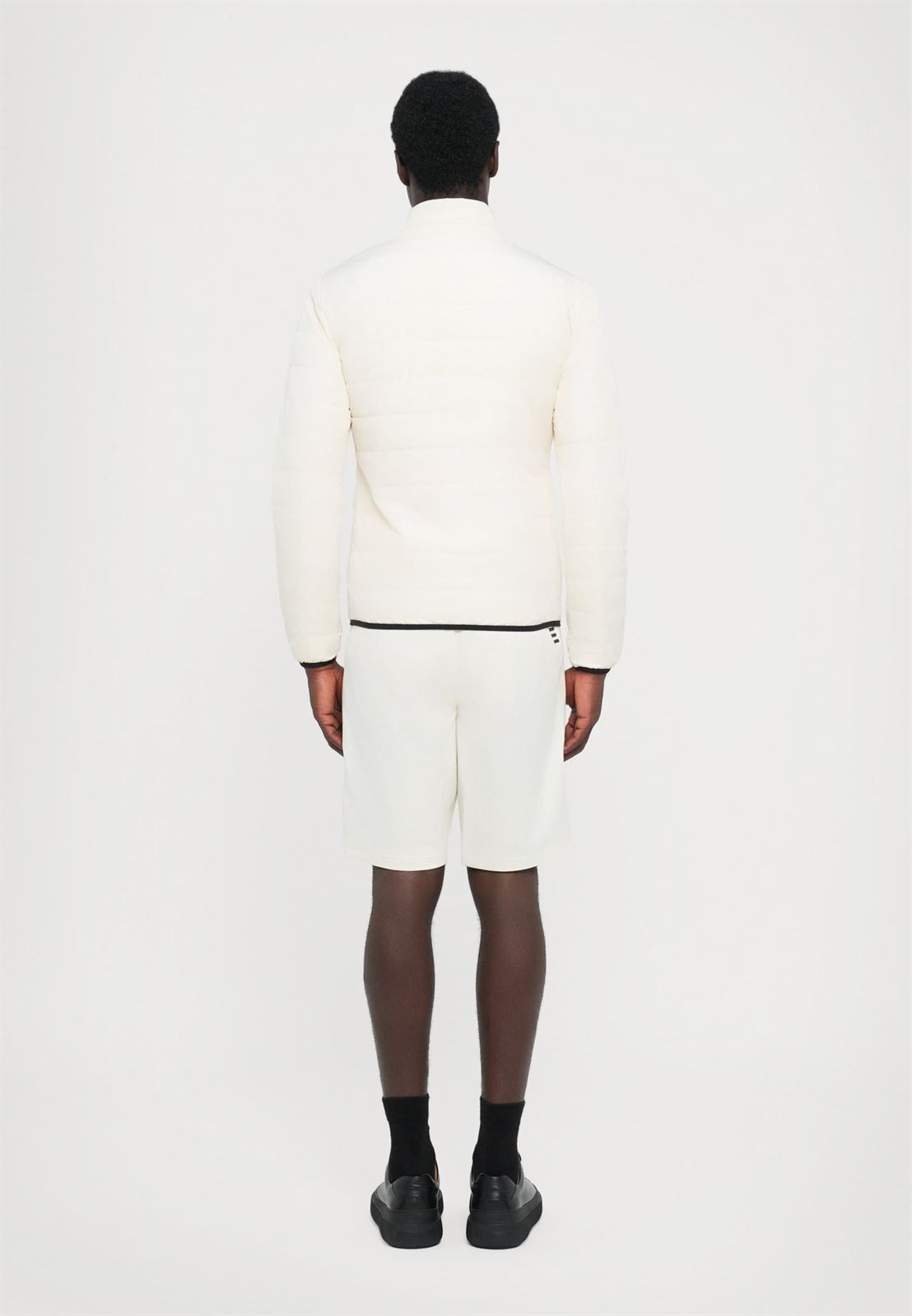 Cazadora Emporio Armani Vainille Ice 8NPB14 PNE1Z U1105 - Imagen 3