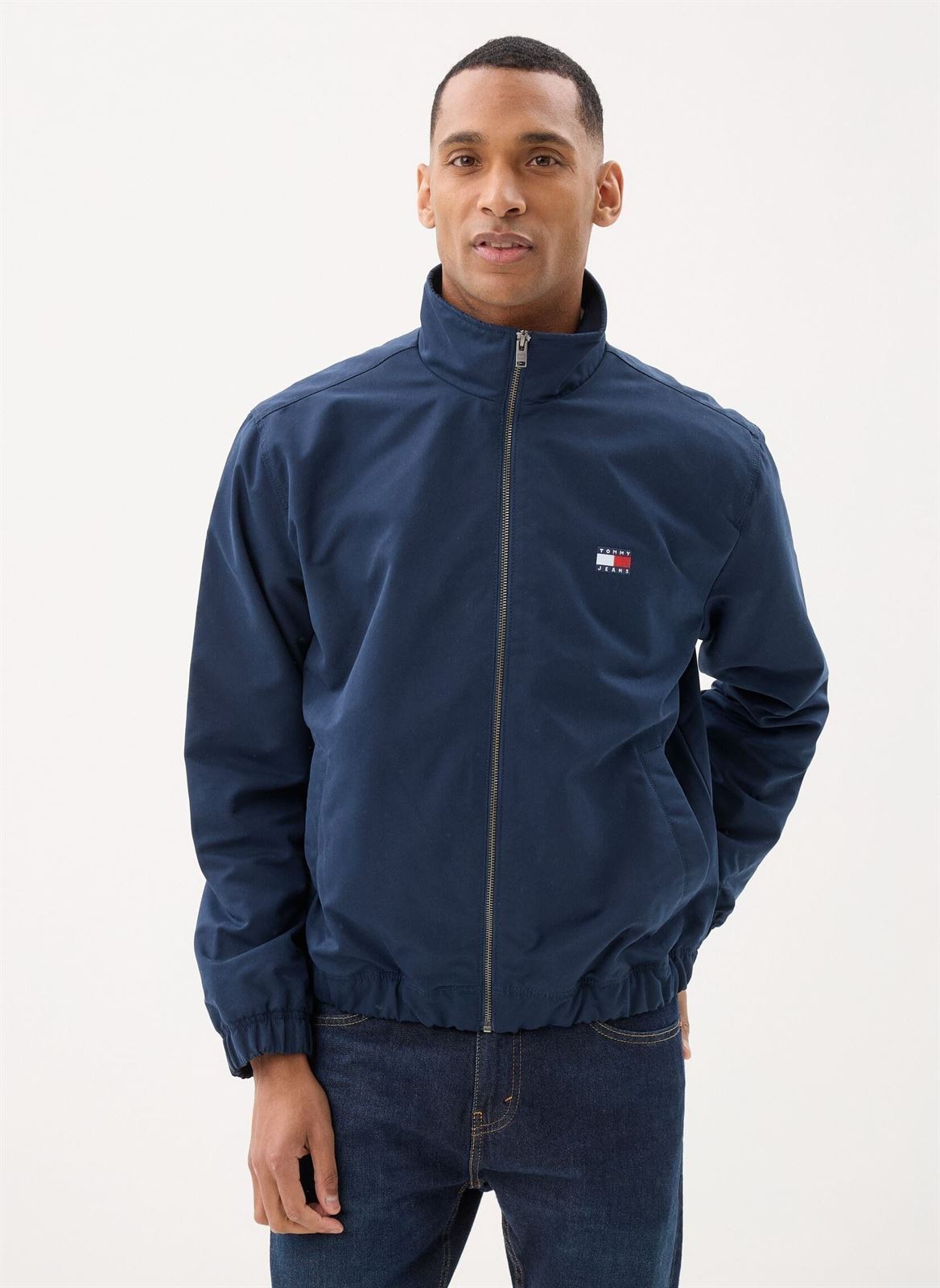 Cazadora TOMMY JEANS DM0DM22720 CIG DARK NIGHT NAVY - Imagen 1