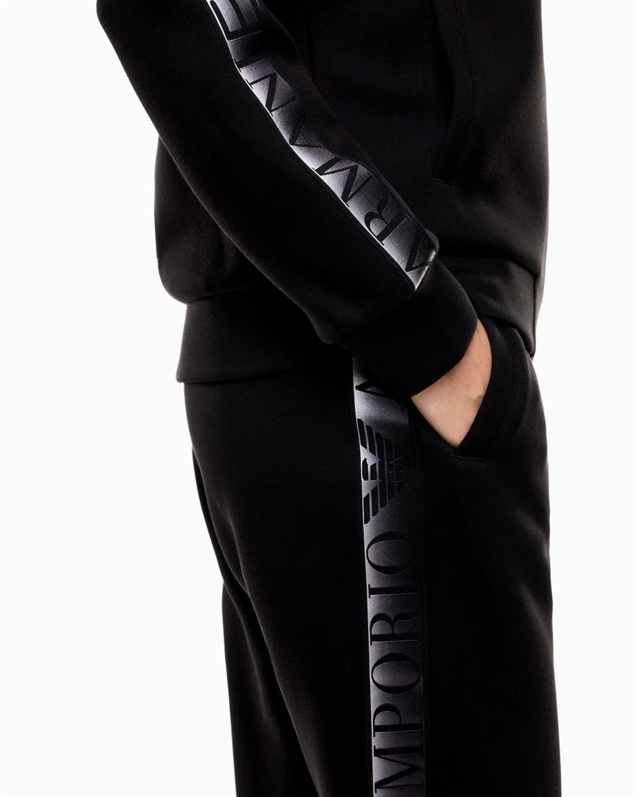 Chándal EA7 Emporio Armani Black 7W000680 AF13151 UC001 - Imagen 5