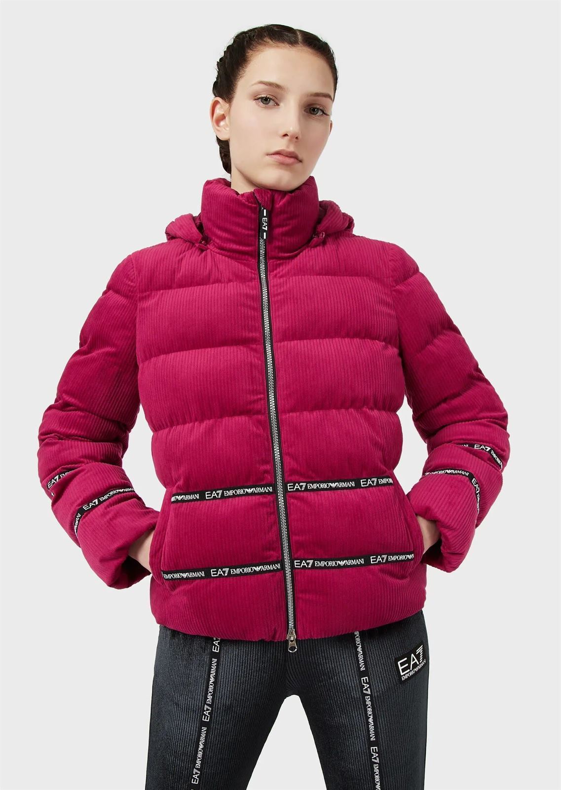 Chaqueta acolchada Emporio Armani EA7 Athletic Velour 6KTB08 TN4LZ 1318 boysenberry - Imagen 1