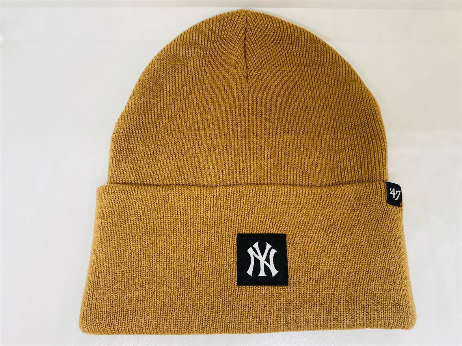 Gorro '47 B-CMPTC17ACE-QL camel - Imagen 1