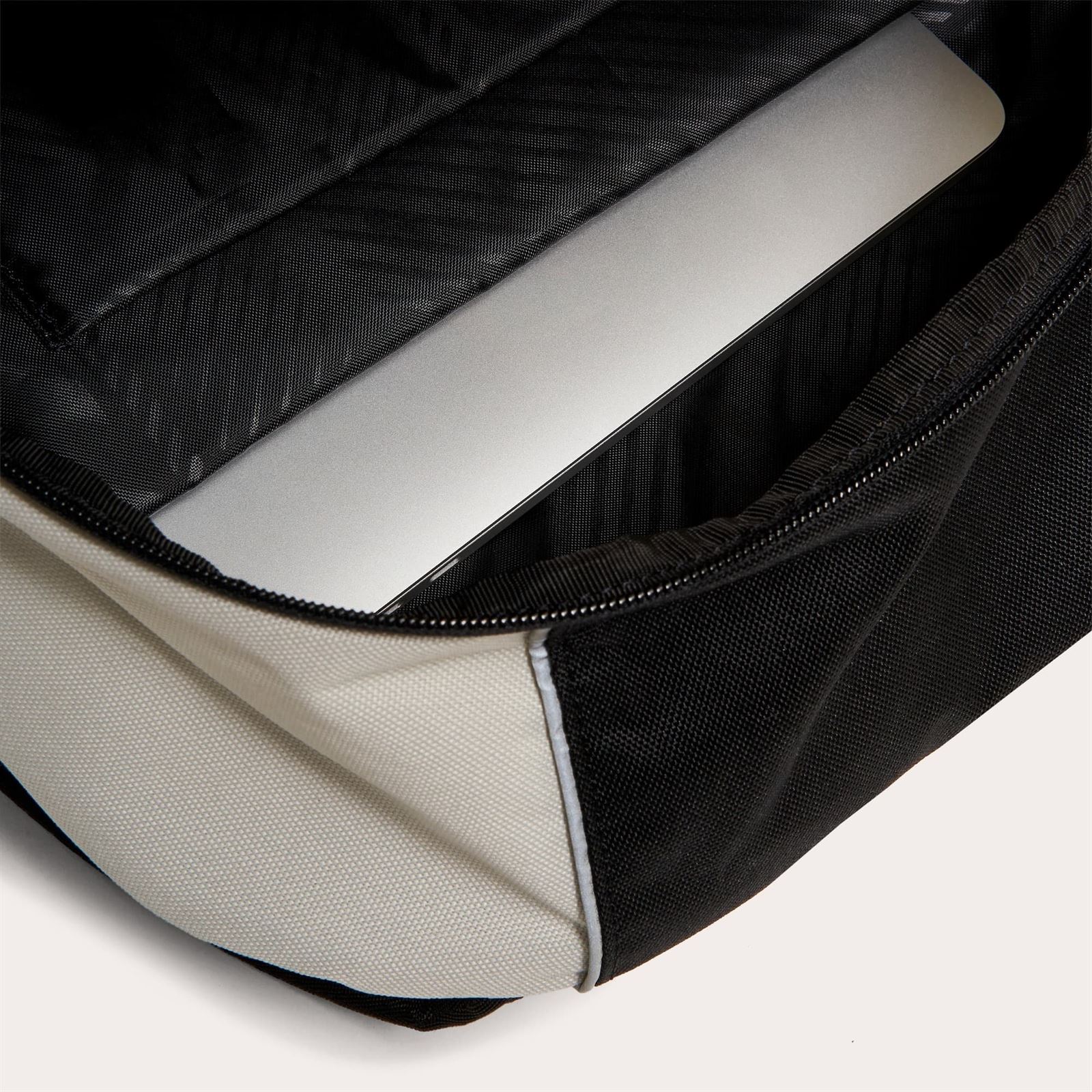 Mochila Oakley Enduro 20L Mist - Imagen 6