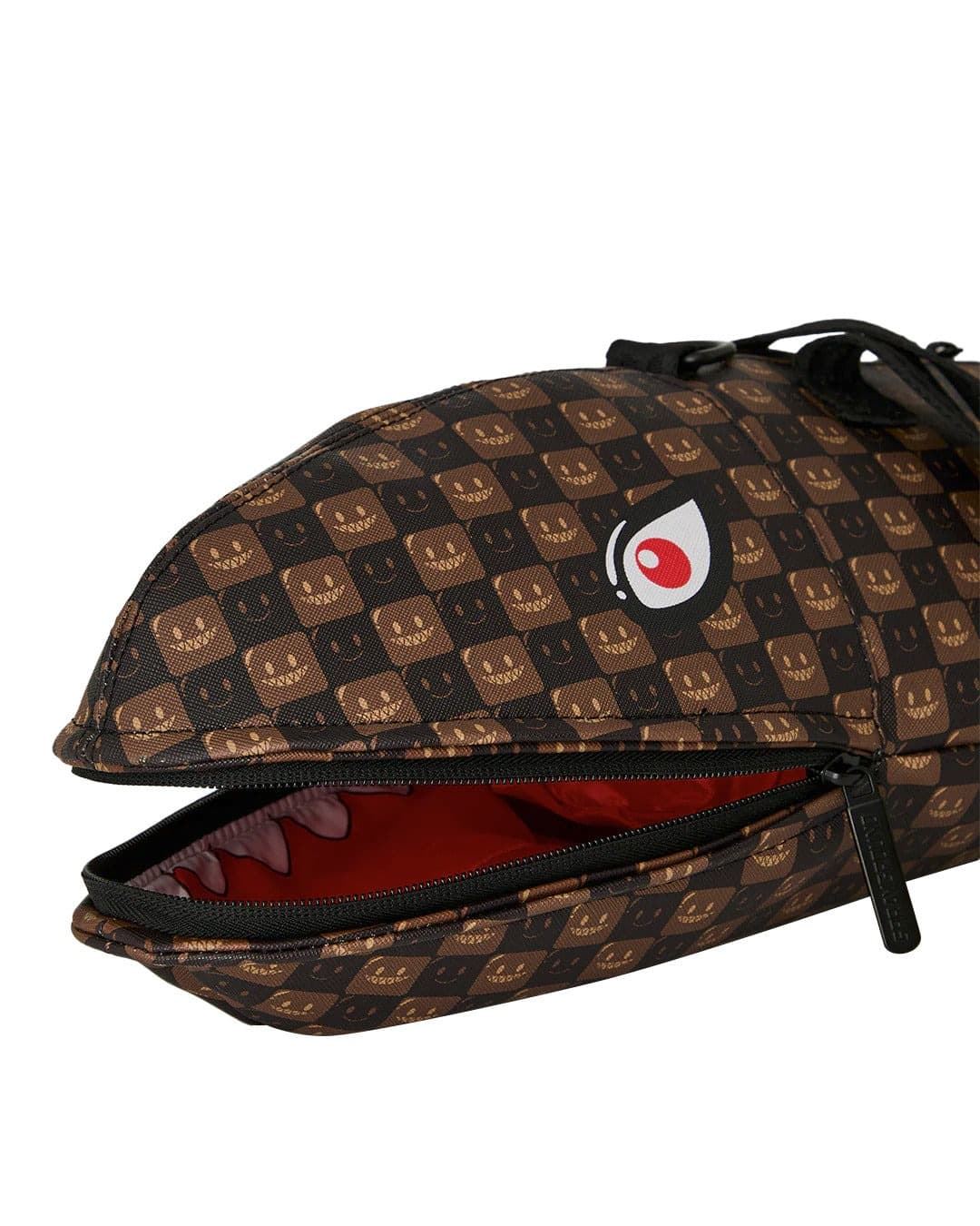 Mochila Tiburón Sprayground Sharks in Paris Duffle 910D9486NSZ - Imagen 3