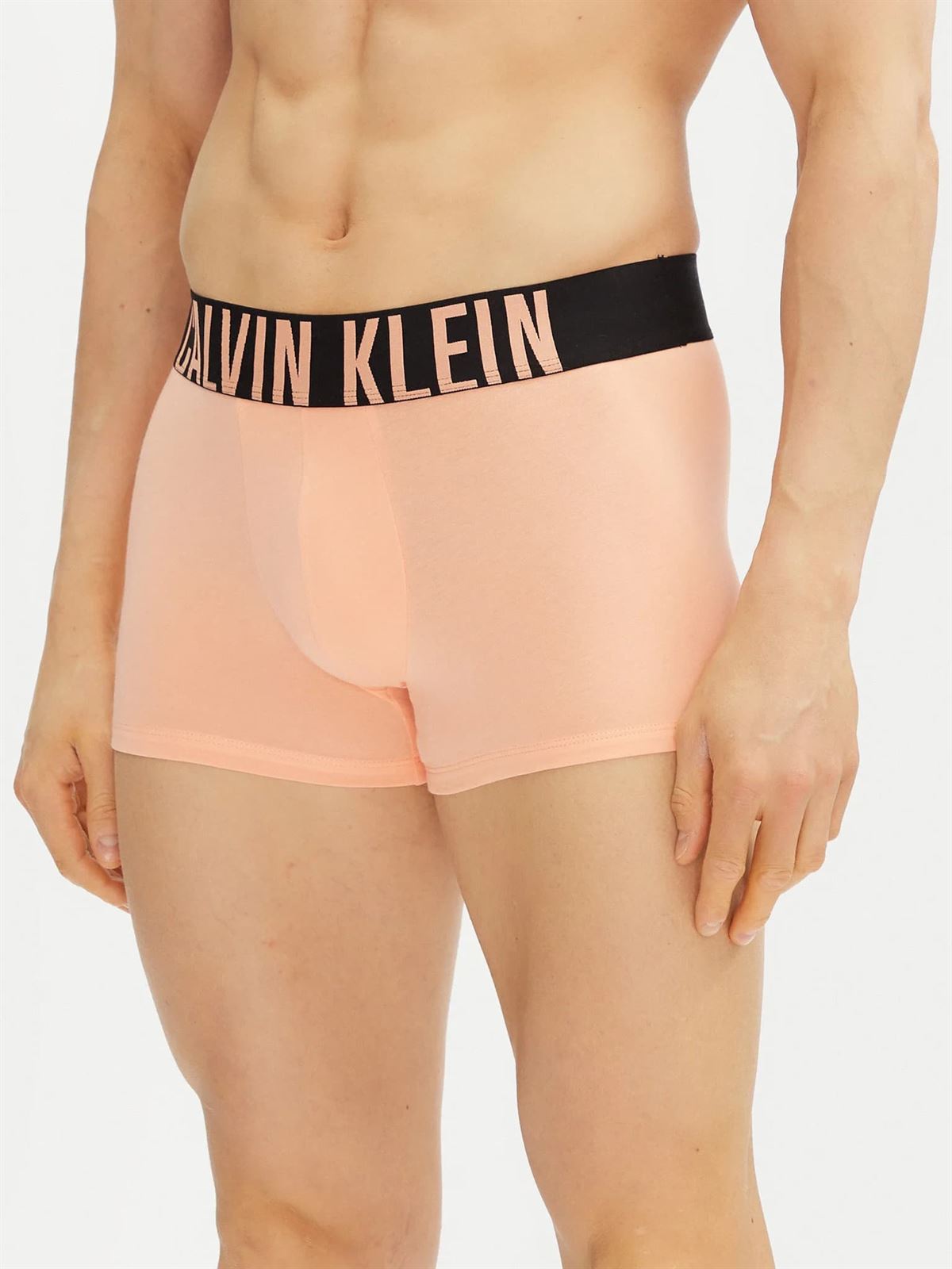 Pack 3 boxer Calvin Klein 000NB3608A VVM papaya punch, black, moonlight jade - Imagen 3