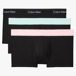 Pack 3 boxer Calvin Klein LV00NB4389 3ZG black w/black wb/black w/ feel the - Imagen 1