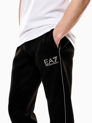 Pantalón Chándal Emporio Armani EA7 7M000672 AF14146 UC001 - Imagen 2