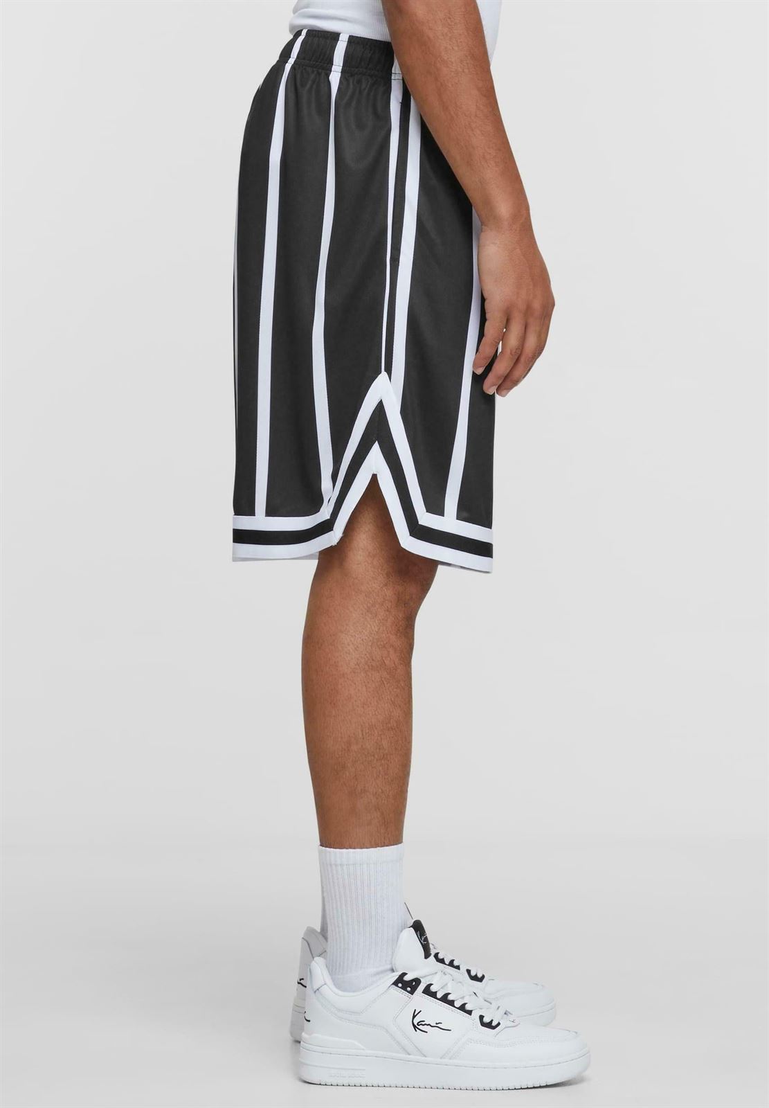 Pantalón corto Karl Kani 6013724 Mesh Short  black/white - Imagen 3