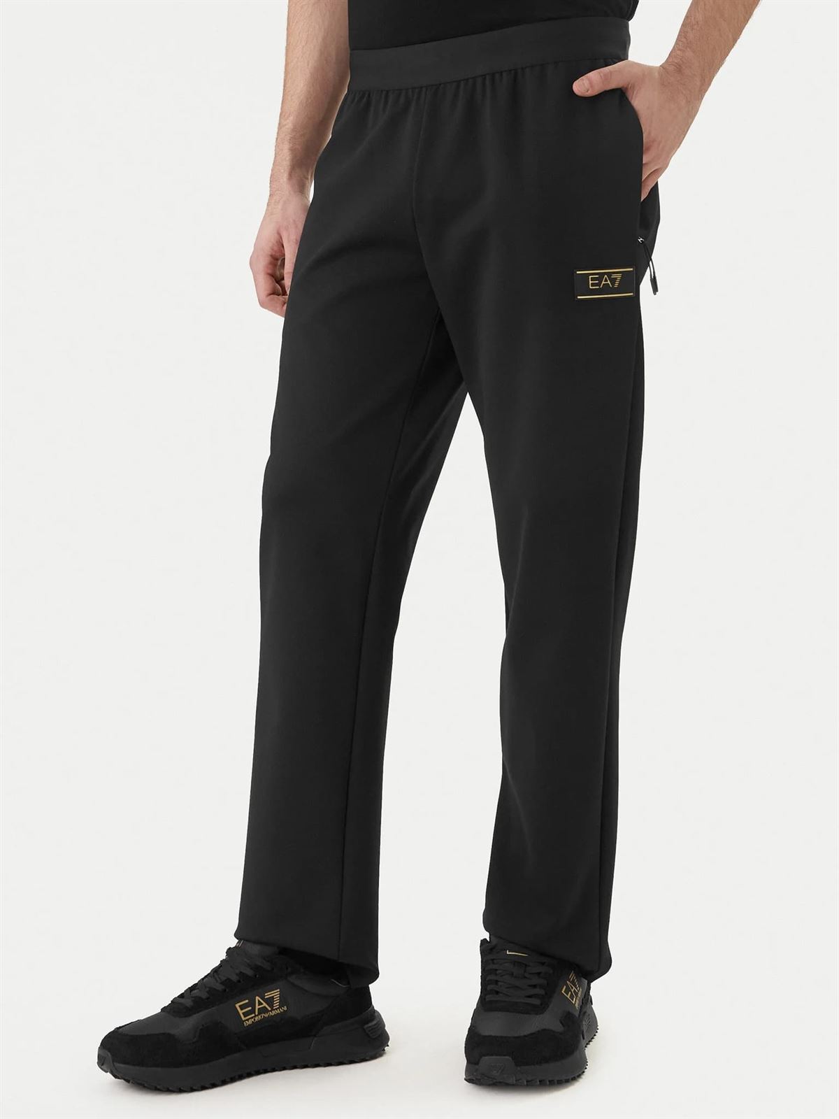 Pantalón EA7 Emporio Armani 7M001336 AF16658 UC001 Black - Imagen 1
