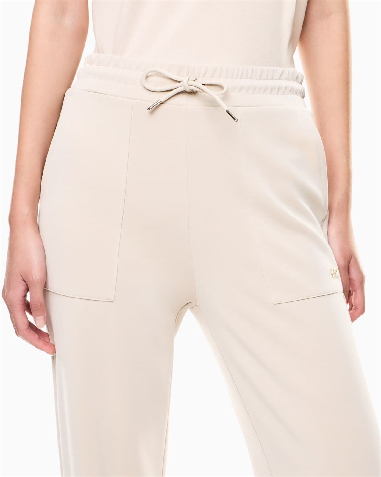 Pantalón EA7 Emporio Armani 7W000193 AF12643 U1088 fog - Imagen 6
