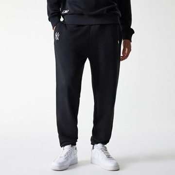 Pantalón Joggers New Era New York Yankees Essential Black 60675767 - Imagen 1