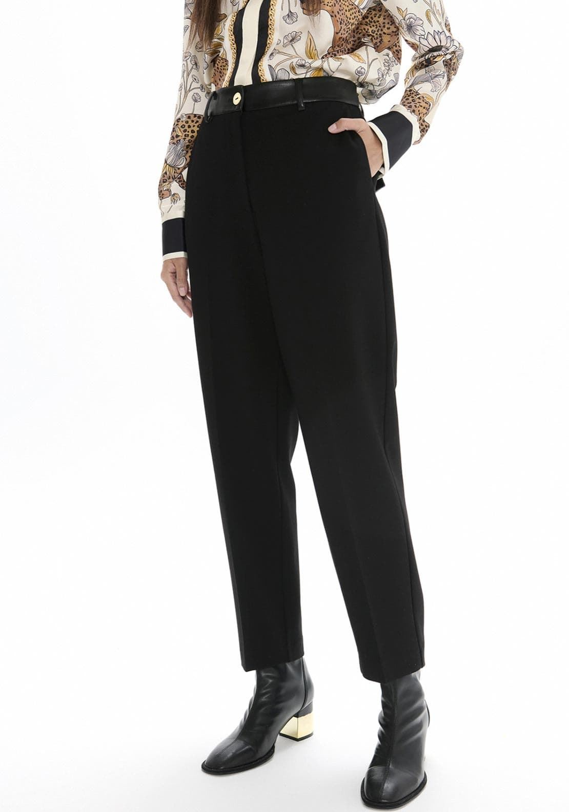 Pantalón Lola Casademunt Fit Barcelona Punto Roma LF2614006 00N - Imagen 1