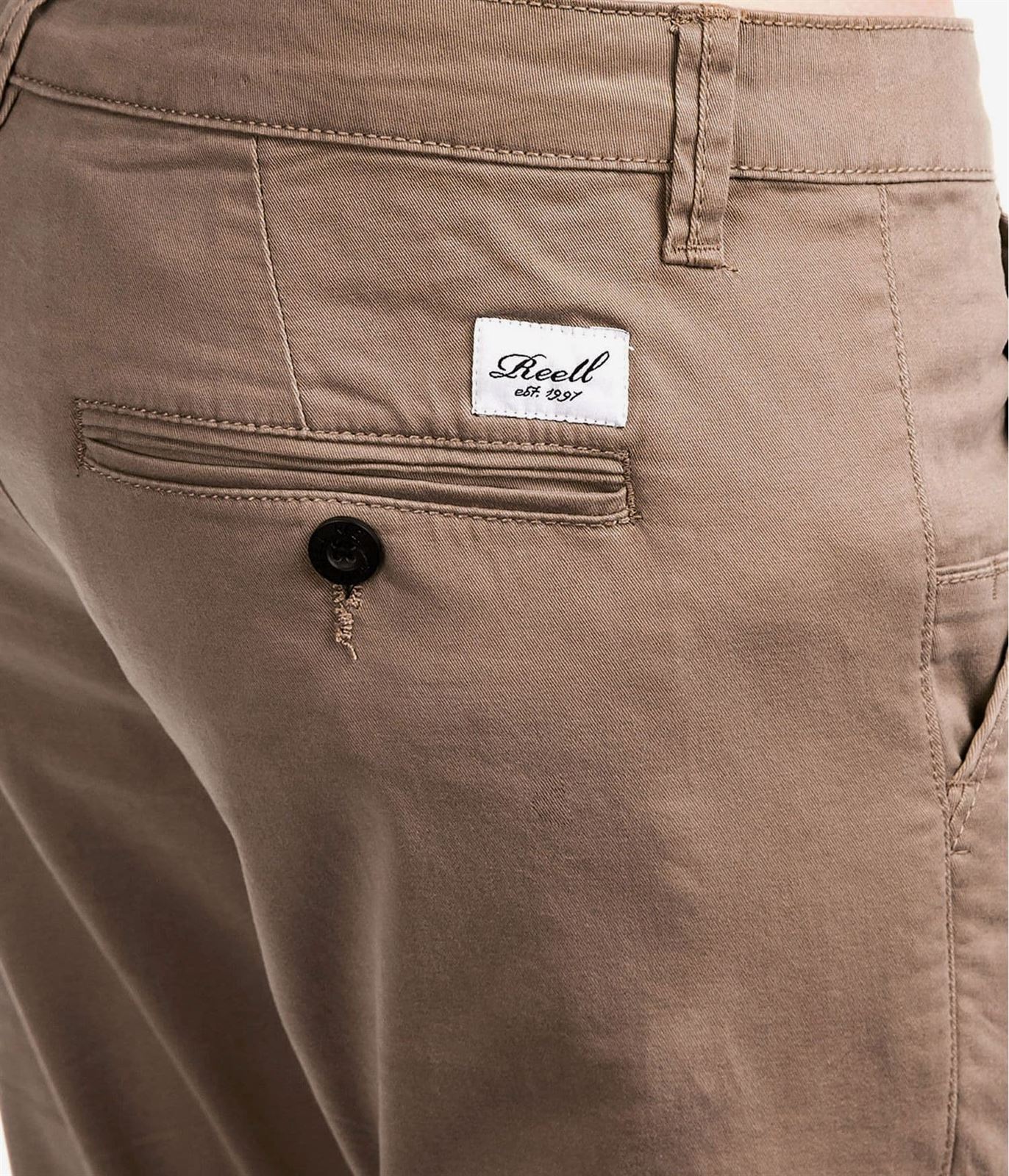 Pantalón Reell Flex Tapered Chino Dark Sand RE3638 - Imagen 4