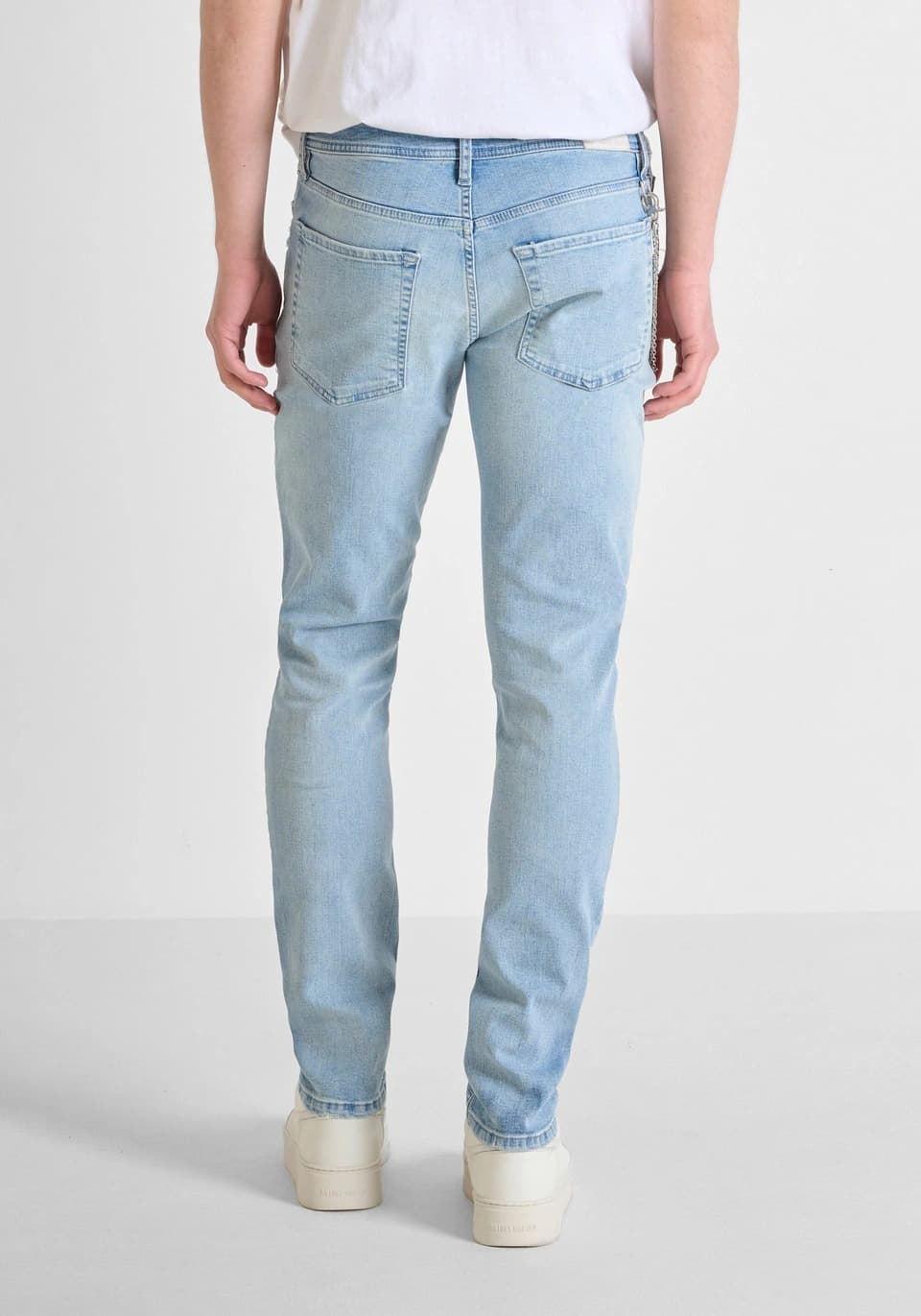 Pantalón Vaquero Antony Morato Jeans Iggy Tapered Fit Blue Denim MMDT00245 FA750591 7010 - Imagen 2