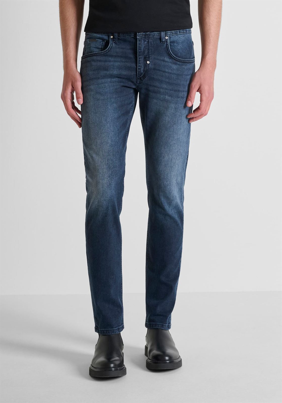 Pantalón Vaquero Antony Morato Kurt Comfort Tapered Blu Denim MMDT00282 FA750637 7010 - Imagen 1