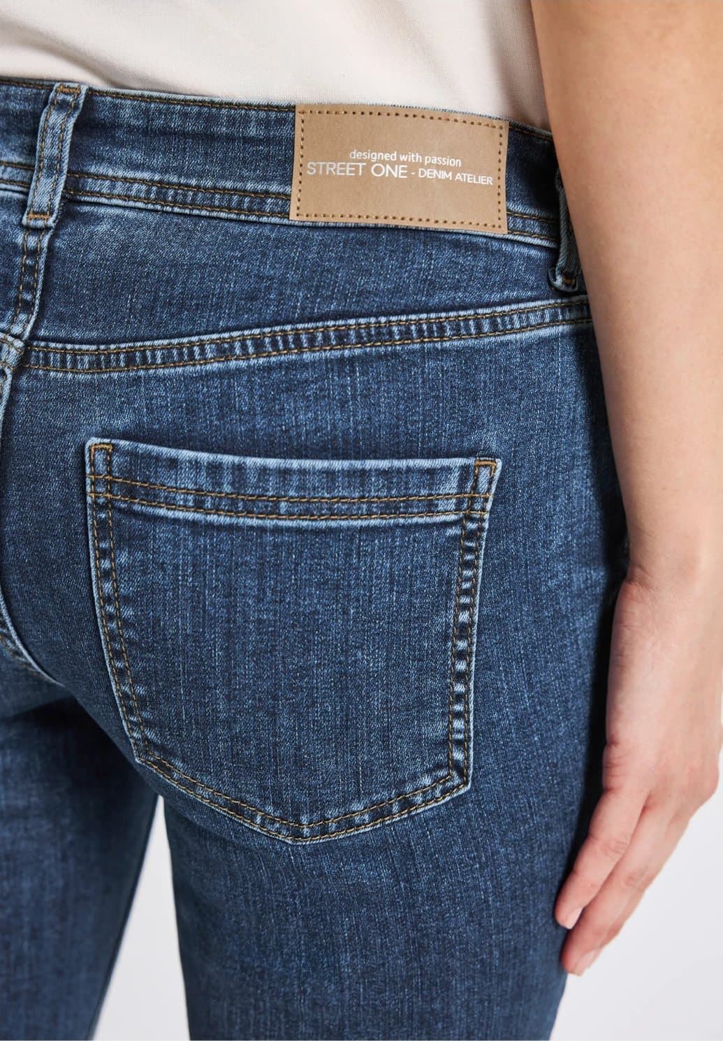 Pantalón Vaquero Street One Bootcut Soft Mid Blue 379664 17359 - Imagen 5