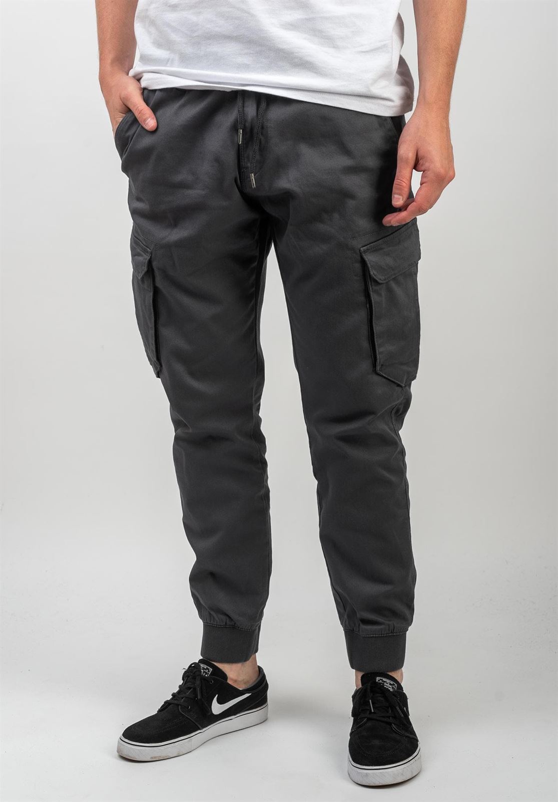 Pantalones REELL Reflex Rib Cargo DARK GREY - Imagen 1