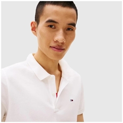 Polo Tommy Jeans DM0DM20676 YBL WHITE - Imagen 2