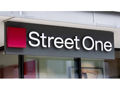 STREET ONE