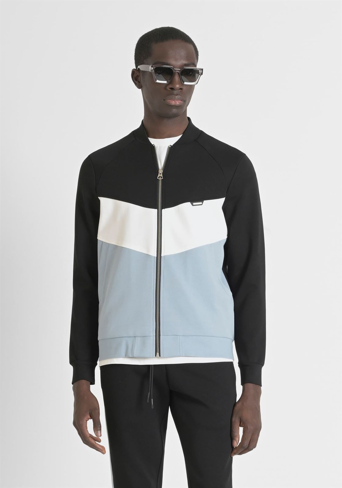 Sudadera Antony Morato MMFL01052 FA150178 9000 negro - Imagen 2