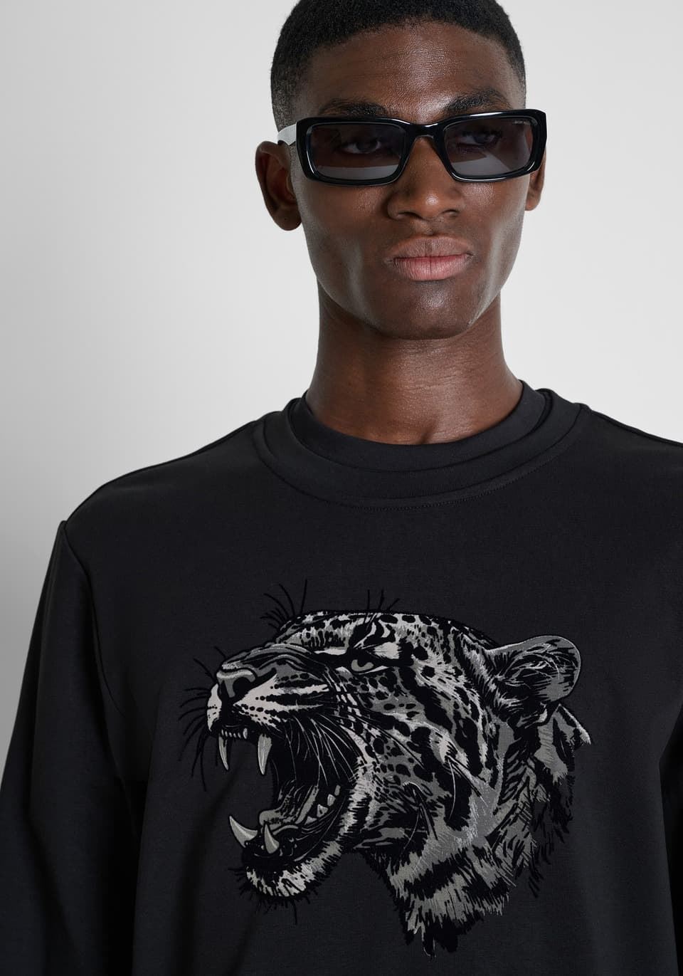Sudadera Antony Morato Regular Fit Black MMFL01151 FA150222 9000 - Imagen 4