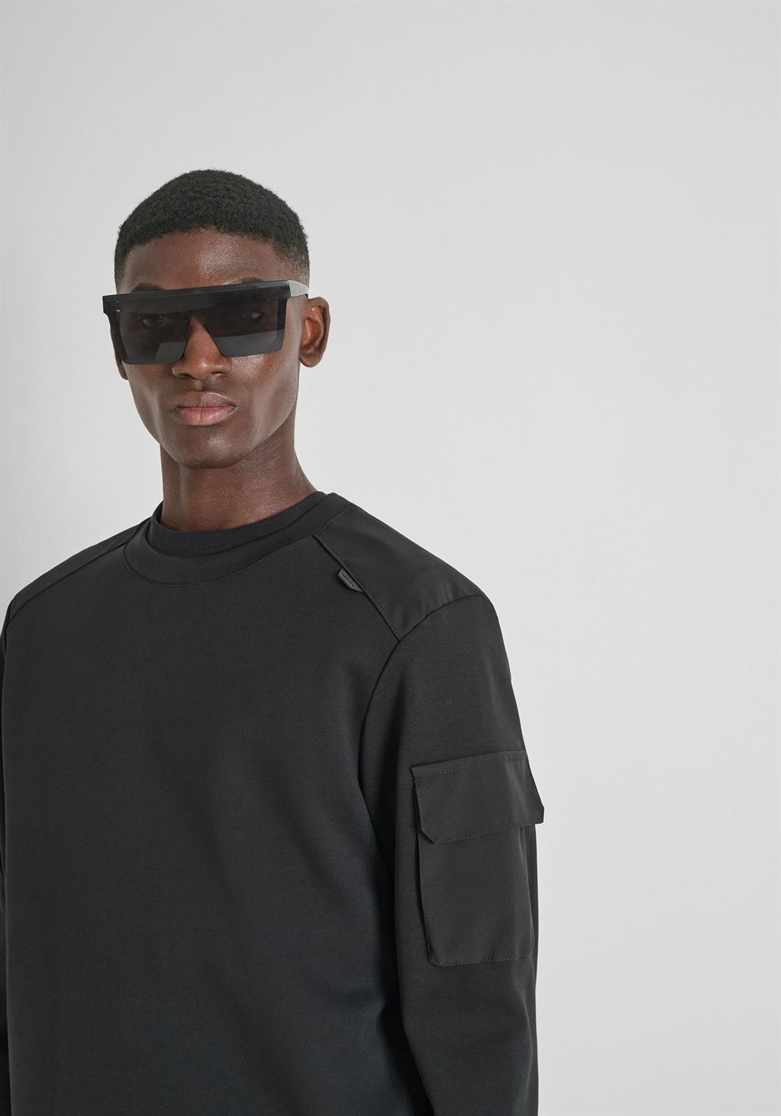 Sudadera Antony Morato Regular Fit Negro MMFL01097 FA150168 9000 - Imagen 3