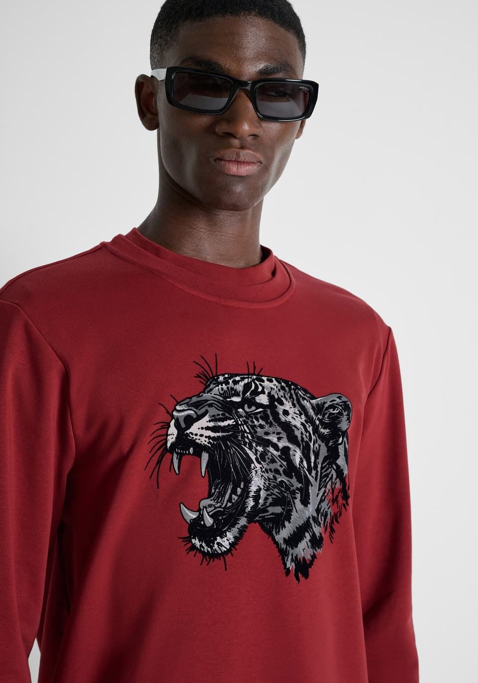 Sudadera Antony Morato Regular Fit Vino Tinto MMFL01151 FA150222 5109 - Imagen 4