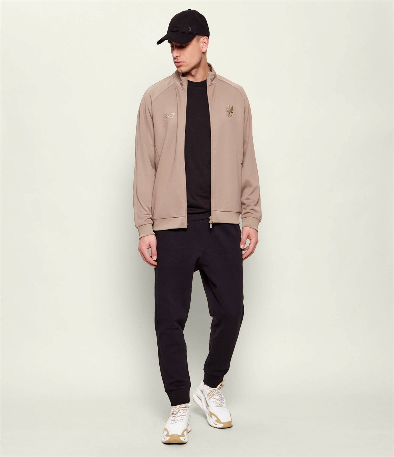 Sudadera EA7 Emporio Armani 7M002297 AF21420 U6167 roasted cashew - Imagen 2