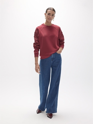 Sudadera manga raglan Lola Casademunt Color Vino LF2611034 - Imagen 2