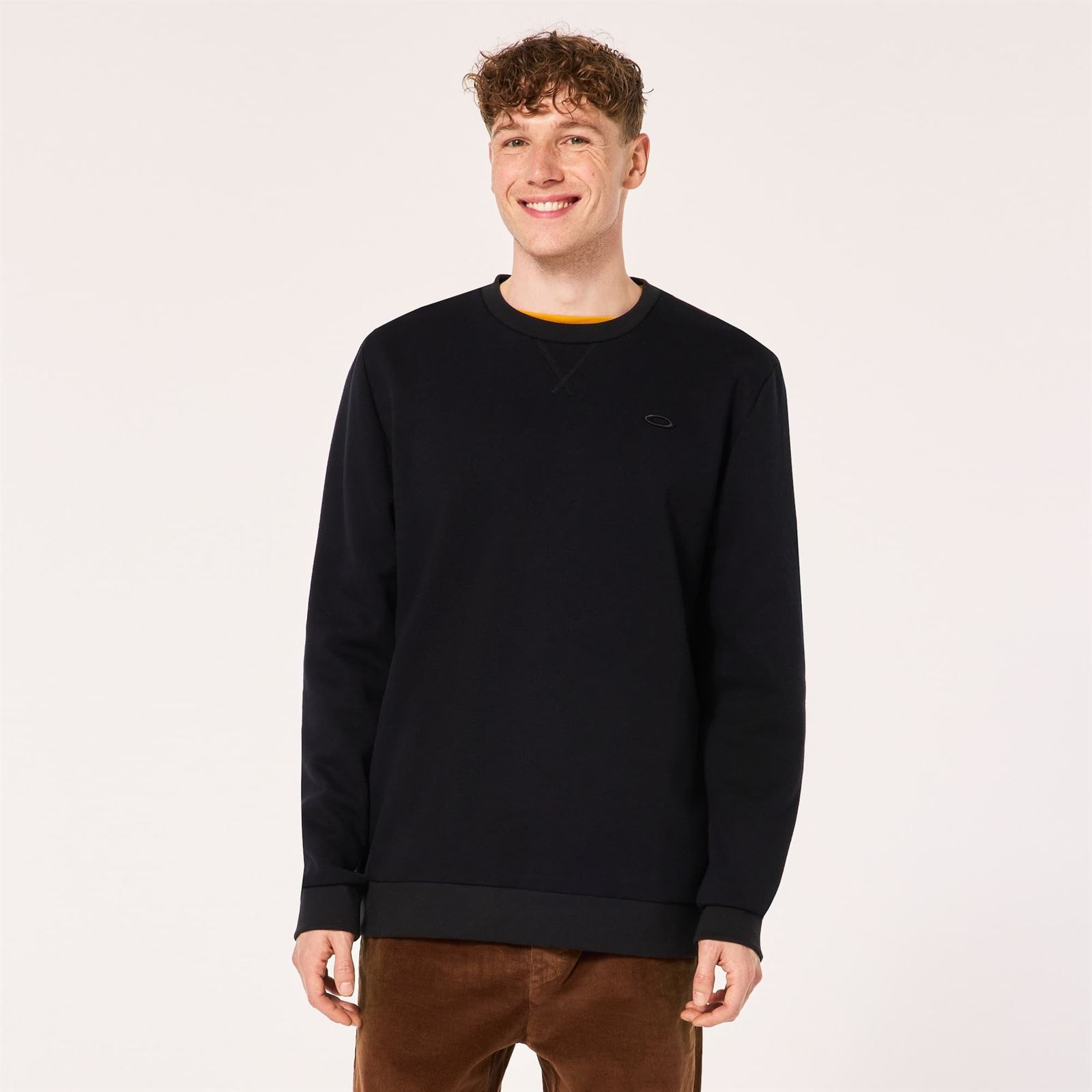Sudadera Oakley Relax Crew Sweatshirt Blackout FOA404846 02E - Imagen 1
