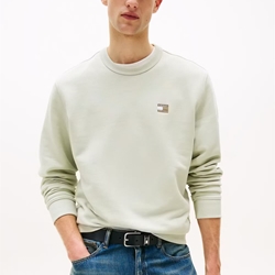 Sudadera Tommy Jeans TJM Reg Badge Crew Misty Sage Tonal DM0DM20660 M1C - Imagen 2