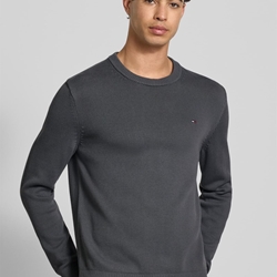 Sueter TOMMY JEANS DM0DM21787 PT2 Washed Black - Imagen 1