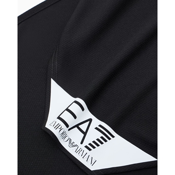 Toalla entrenamiento EA7 Emporio Armani 7X000028 AF12975 UC001 negro - Imagen 2