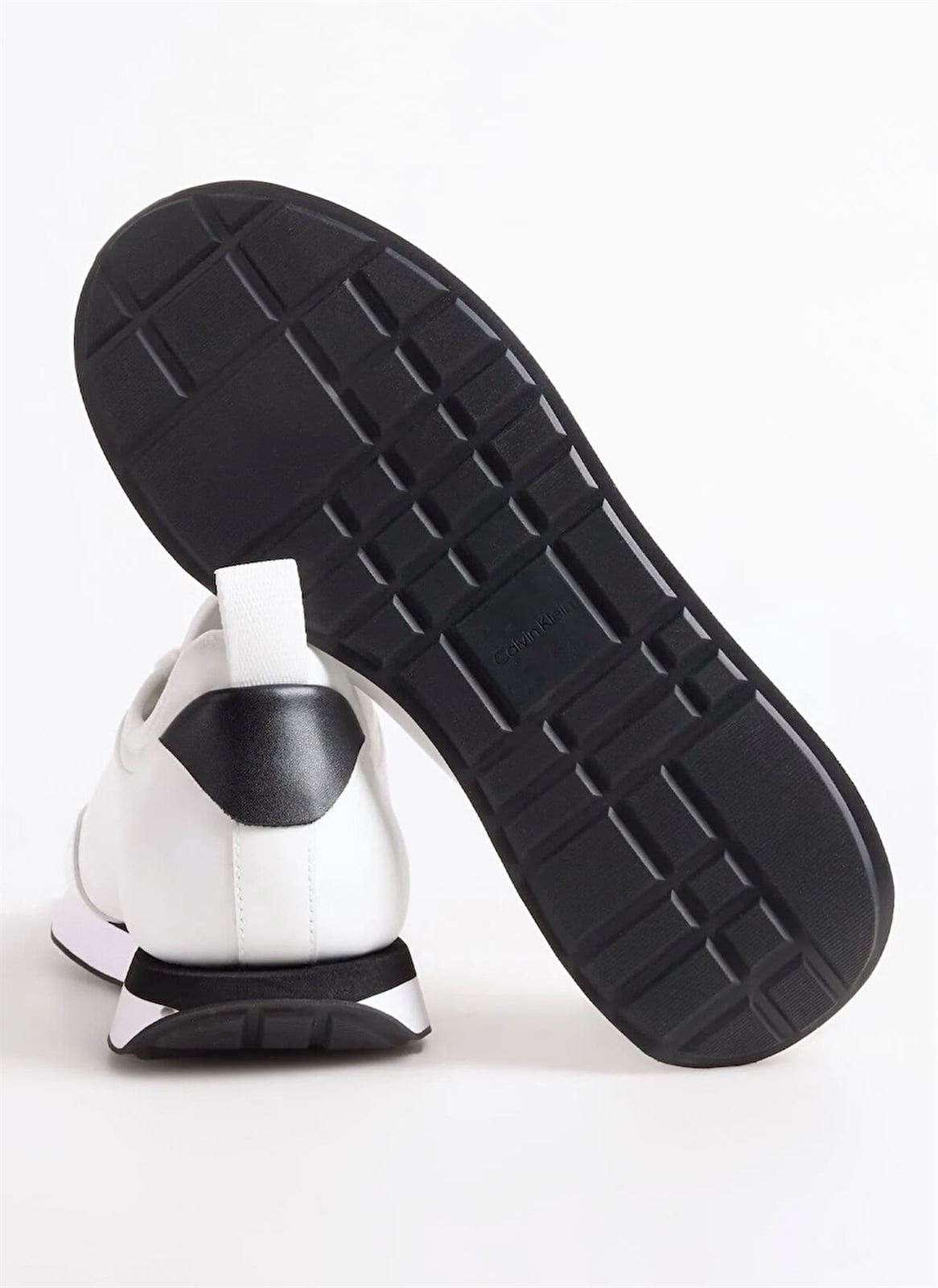 Zapatillas CALVIN KLEIN YM0YM01362 01W Retro Runner bright white/black - Imagen 4