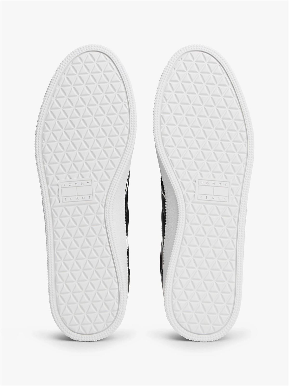 Zapatillas TOMMY JEANS EM0EM01708 BDS The greenwich black - Imagen 5